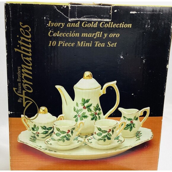 Tea Set Holly Christmas Design MINIATURE Vintage Formalities by Baum Bros - Picture 4 of 10